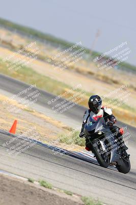 media/Aug-06-2023-TrackDaz (Sun) [[ac7f4f6367]]/B Group/sweeper/